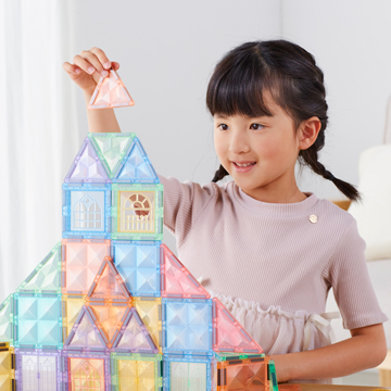 ピタパレで遊ぶ子ども